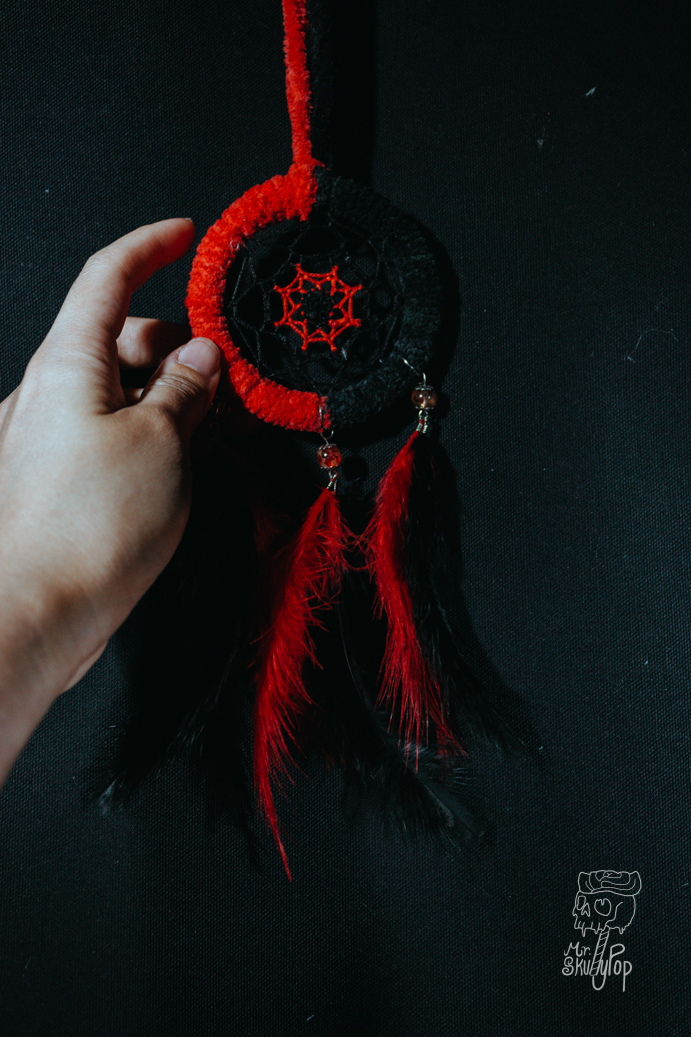 Half | 半 - Image 3