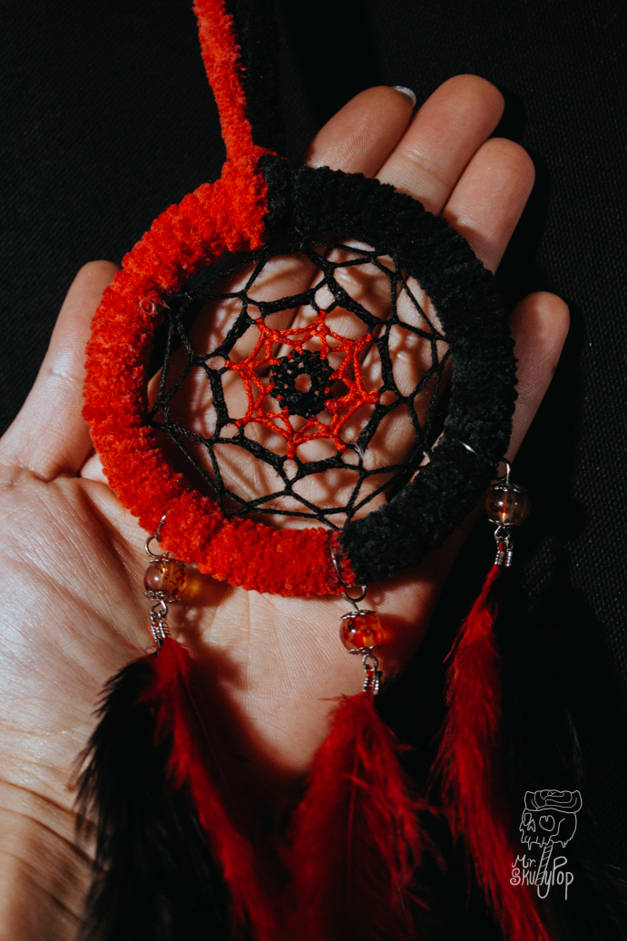 Half | 半 - Image 4