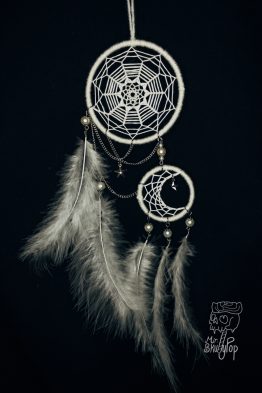 Moon and Sun Hold Hands | 月亮太陽牽牽手